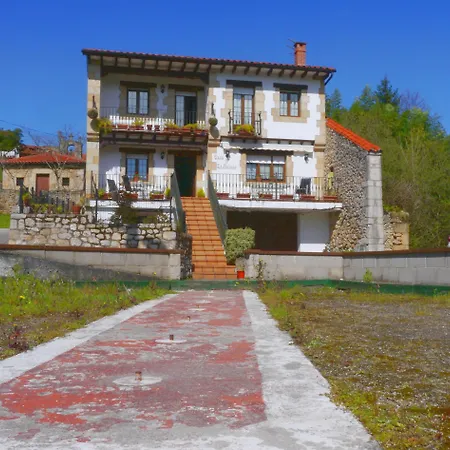 Casa De La Fuente