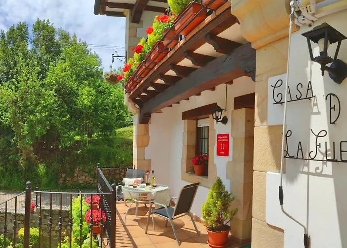 بيت للعطل Casa De La Fuente *